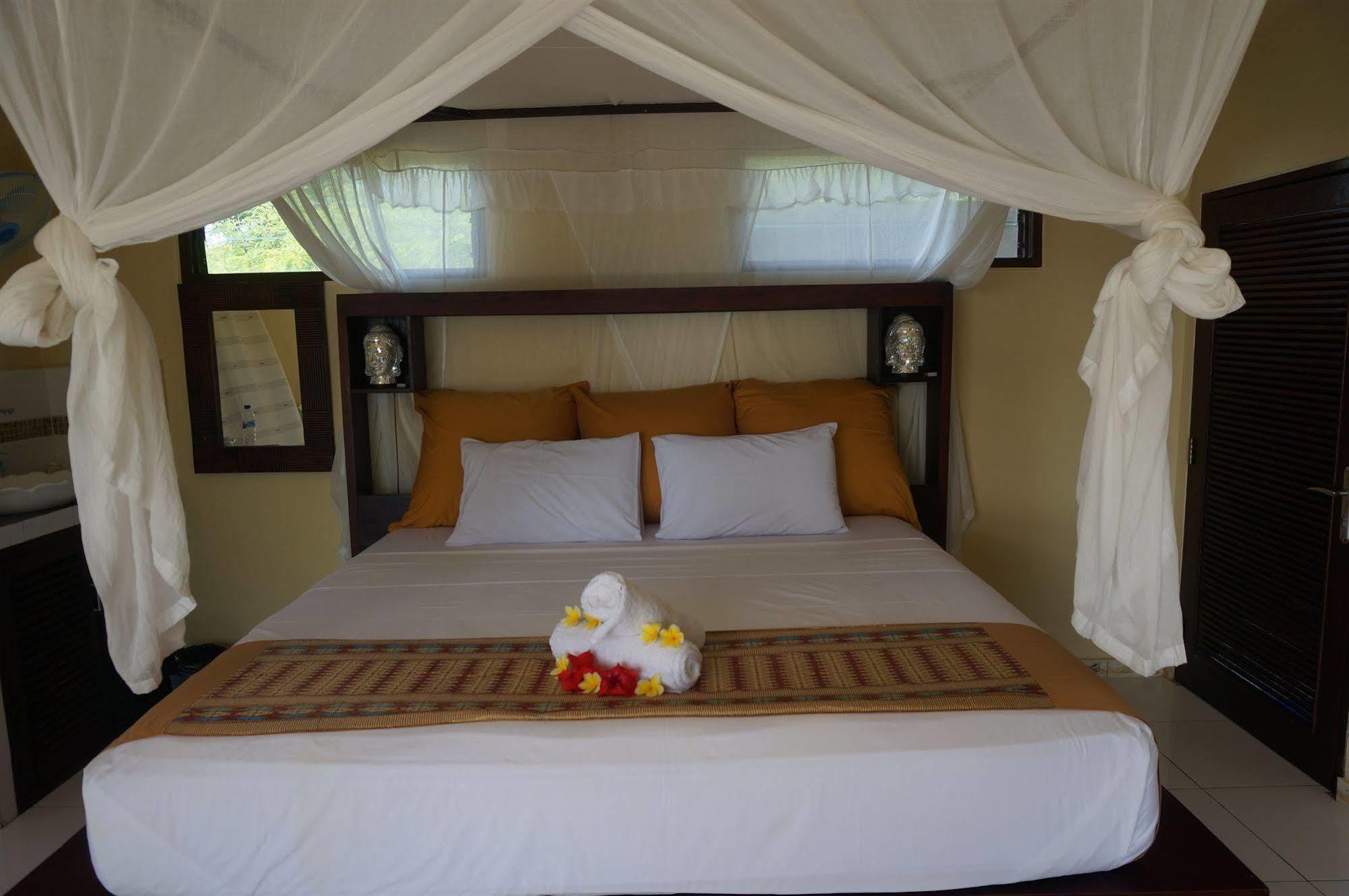 Villa Mimpi Manis Lembongan Exteriör bild